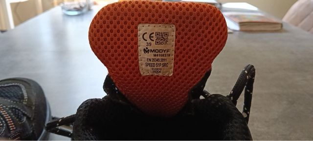 Zapatos de seguridad Modyf unisex negros/naranjas