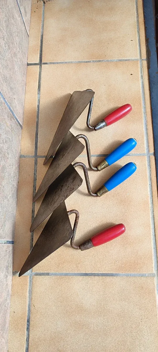 Lote 4 Paletas de albañil