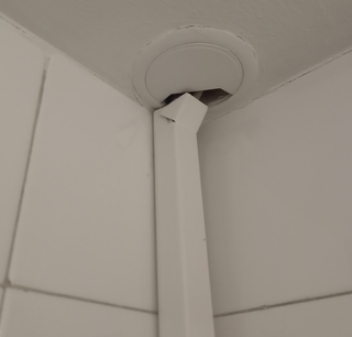 Tapas pasacables redondos blancos 60mm - 14 ud.