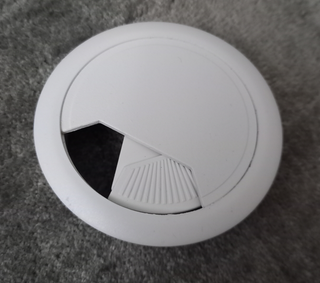 Tapas pasacables redondos blancos 60mm - 14 ud.