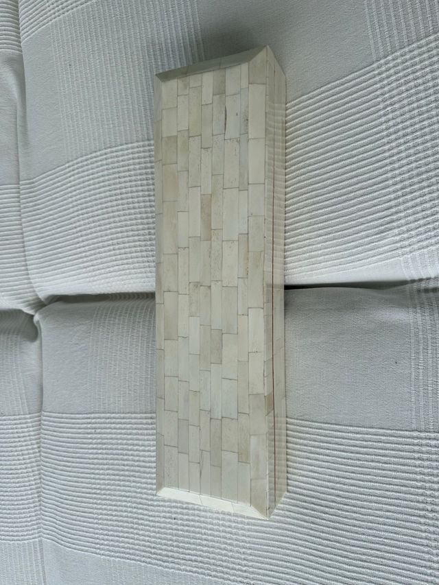 Estuche de hueso decorativo + REGALO