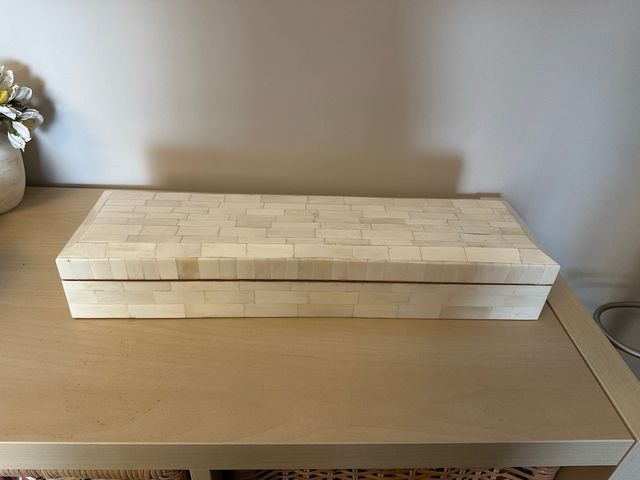 Estuche de hueso decorativo + REGALO