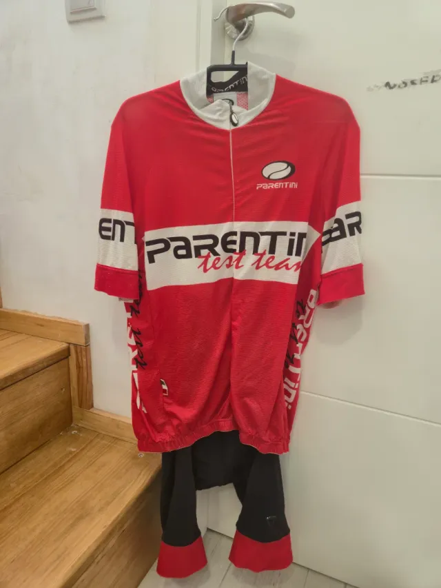 Conjunto Santini Ciclismo Rojo y Negro