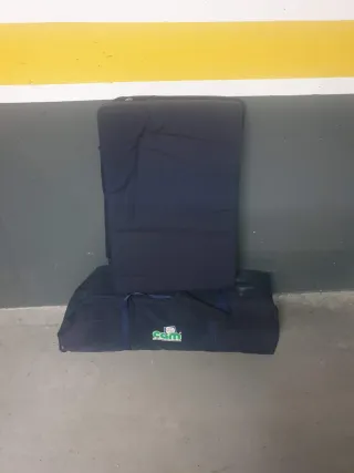 Cuna de viaje plegable