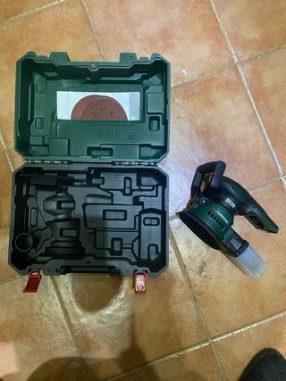 Lijadora Excéntrica Recargable Parkside