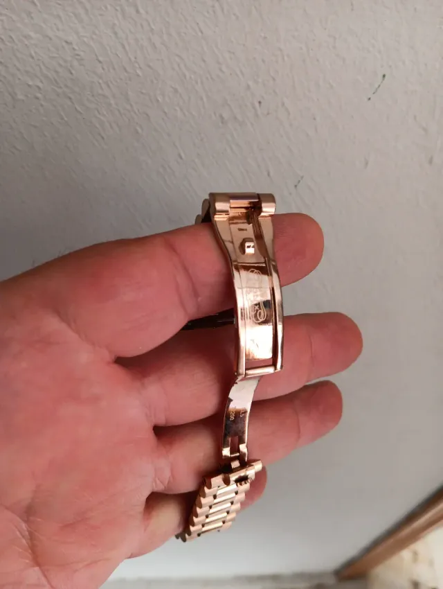 Reloj Day-Date Automático Oro Rosa.caballero.