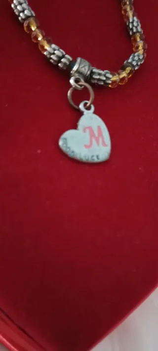 Pulsera ajustable con charm de corazón