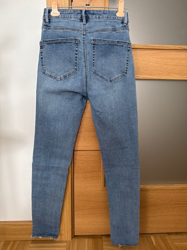 Vaqueros mujer tiro alto