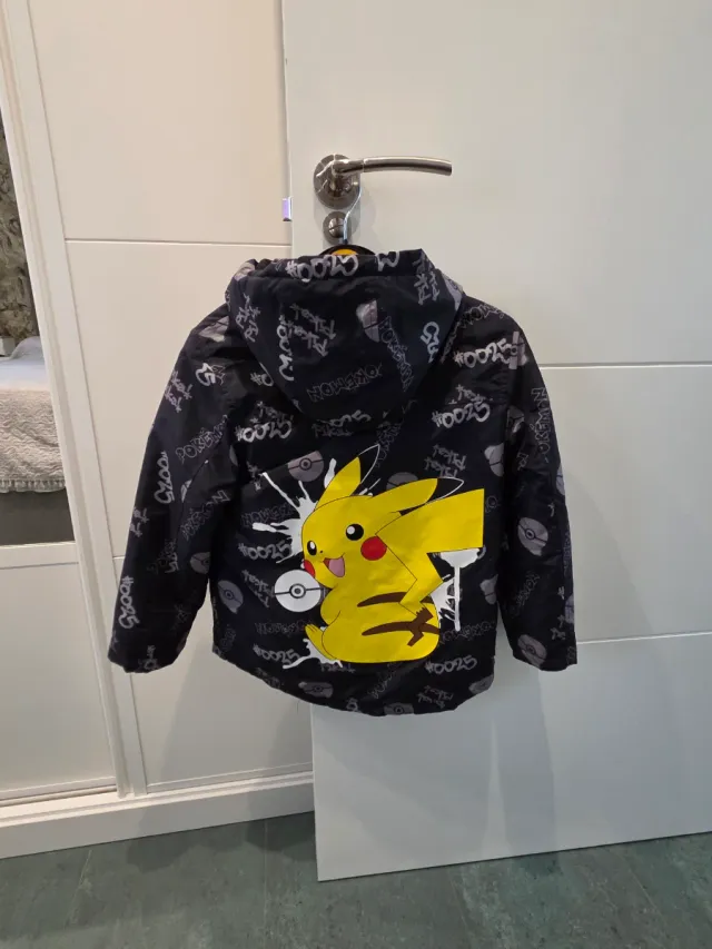Abrigo Pokemon Pikachu Negro Talla X