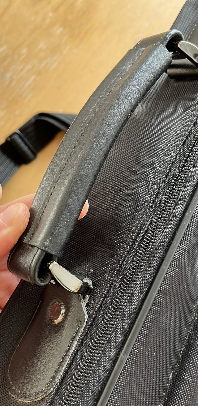 Maletín profesional Samsonite para portátil