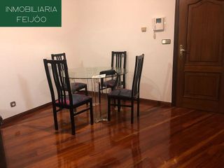 Piso en alquiler en Centro en Ourense