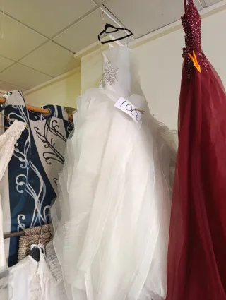 Lote 3 vestidos de gala