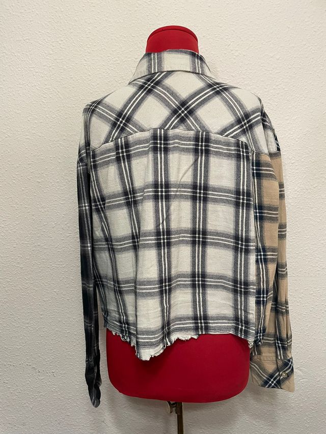 Camisa Stradivarius cuadros