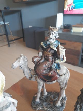 3 Reyes Magos con camello para Belén