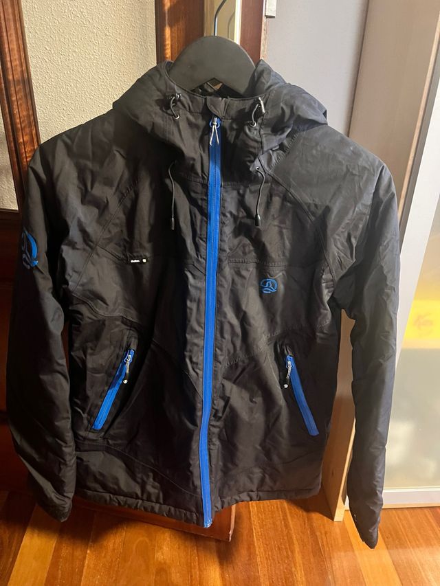 Chamarra Ternua Talla 14 Negra