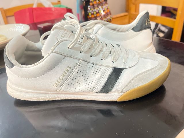 Zapatos Skechers Talla 43