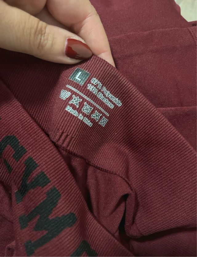 Completo sportivo donna bordeaux