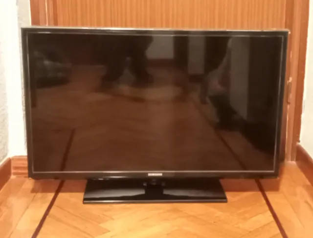 Samsung 32” UE32EH4003 – HD, Muy Buen Estado 