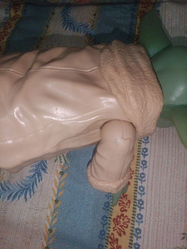 Muñeco Baby Yoda 15€