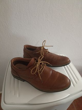 Zapatos de vestir marrones Inside