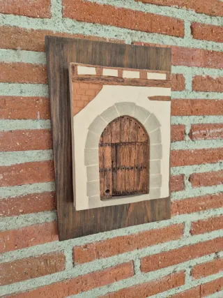 Cerámica decorativa puerta antigua