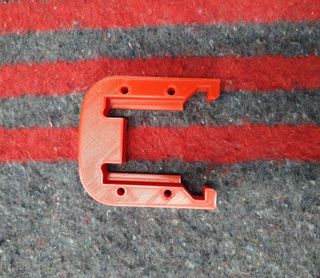 MILWAUKEE 20V --4 Soportes para baterias 