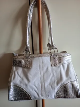 Borsa donna argento e bianca  34x23cm