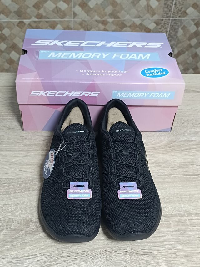 Skechers Mujer Negro Memory Foam