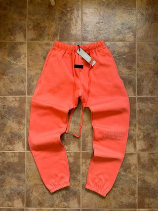 Conjunto Essentials Fear of God Nuevo