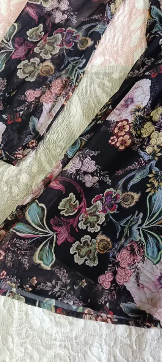 Vestido estampado floral Stradivarius Talla L