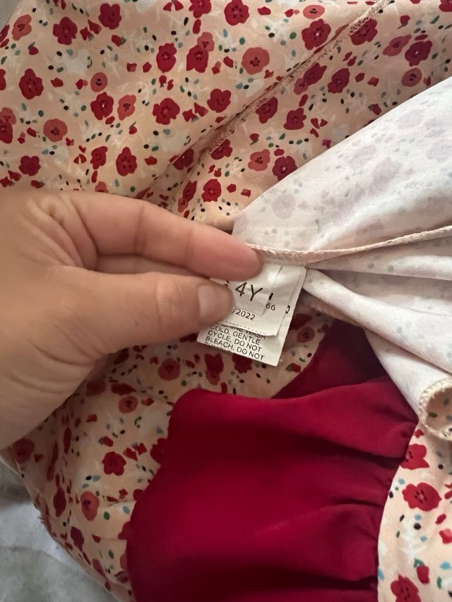 Vestido de tirantes estampado floral 4 años