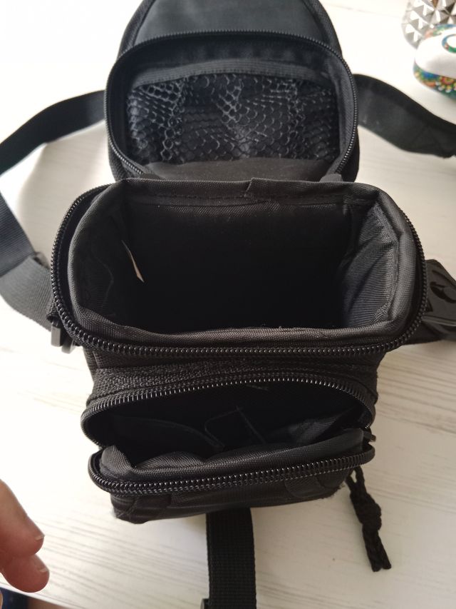 Funda Cámara Reflex Cobra Negra