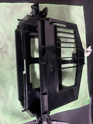 Marco Radio BMW E46 Soporte ZB 8237 560