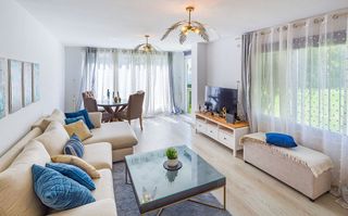 Piso en venta en Playa Bajadilla - Puertos en Marbella