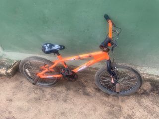 Bicicleta BMX Naranja Infantil