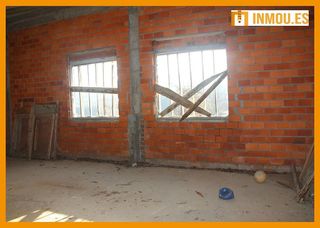 Local comercial en venta en Celanova