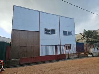Nave industrial en venta en Marchena
