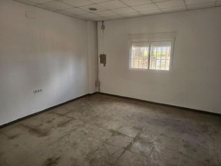 Nave industrial en venta en Marchena