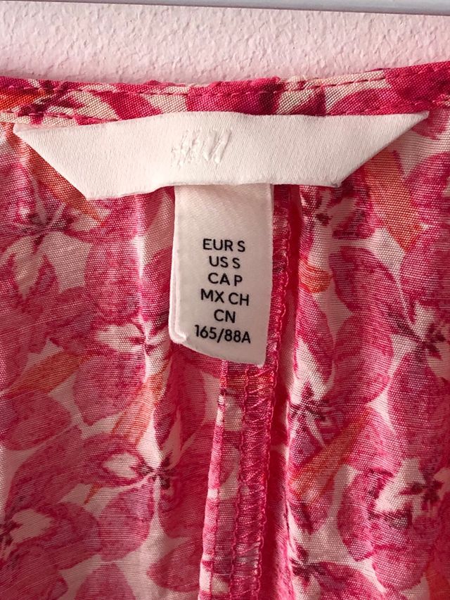 Abito rosa a fiori H&M