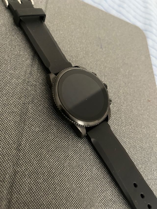 Reloj Inteligente Fossil Negro