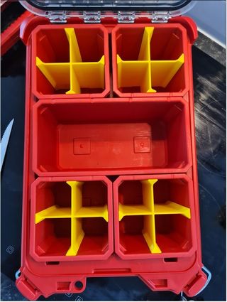 MILWAUKEE –4 Separadores de cajas Profundas