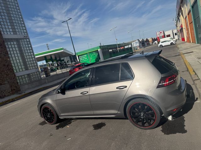 Volkswagen Golf 2013 tsi