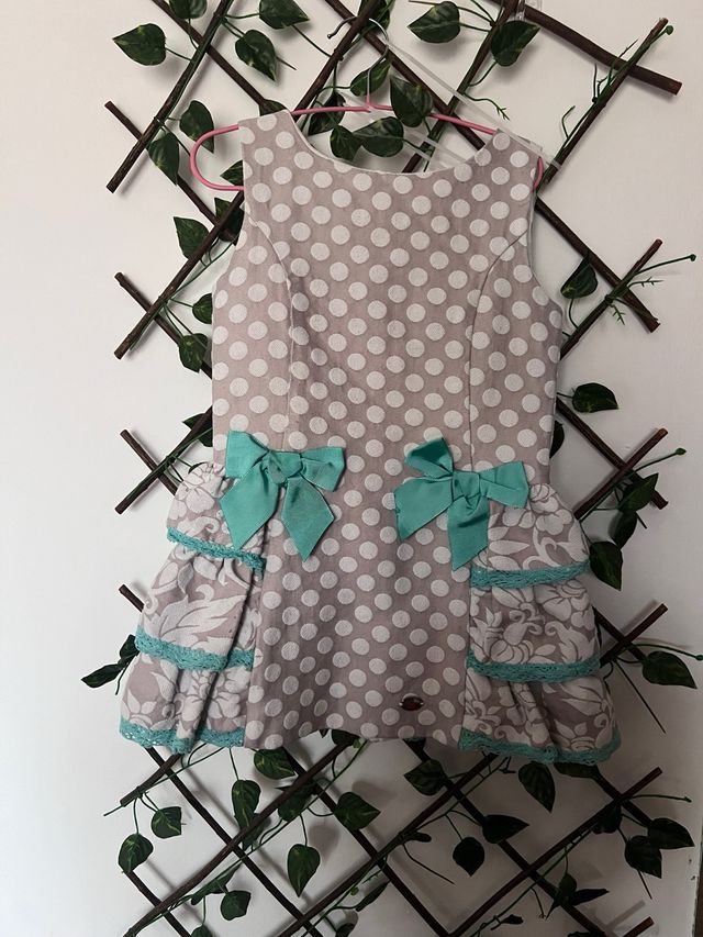 Vestido niña 4 años lunares y volantes