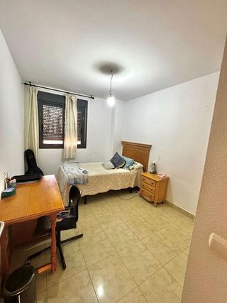 Piso en alquiler en Ciudad Jardín - Tagarete - El Zapillo en Almería