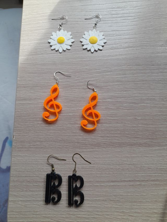 Pendientes Flor, Clave Sol y Corchea Clave de do