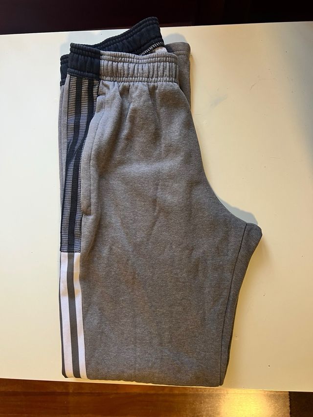 Pantalón chándal Adidas Gris Talla S