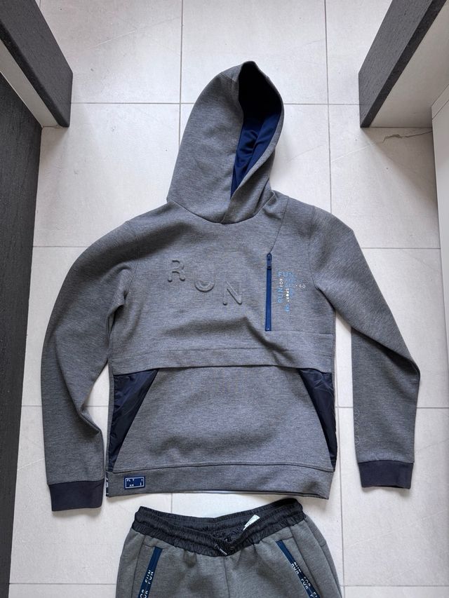 Chándal IKKS gris talla 16A