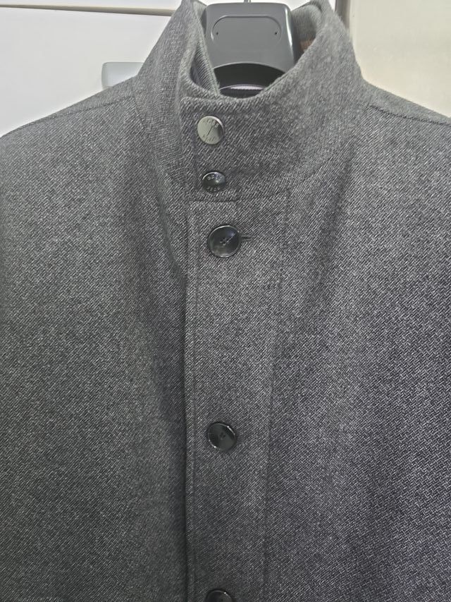 Chaquetón Hugo Boss Relaxed Fit. T/ XL. Impecable