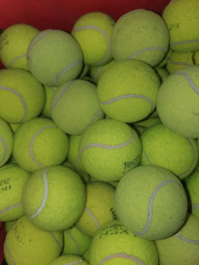 150 Pelotas de tenis usadas