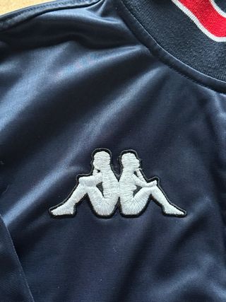 Felpa vintage Kappa blu e rossa